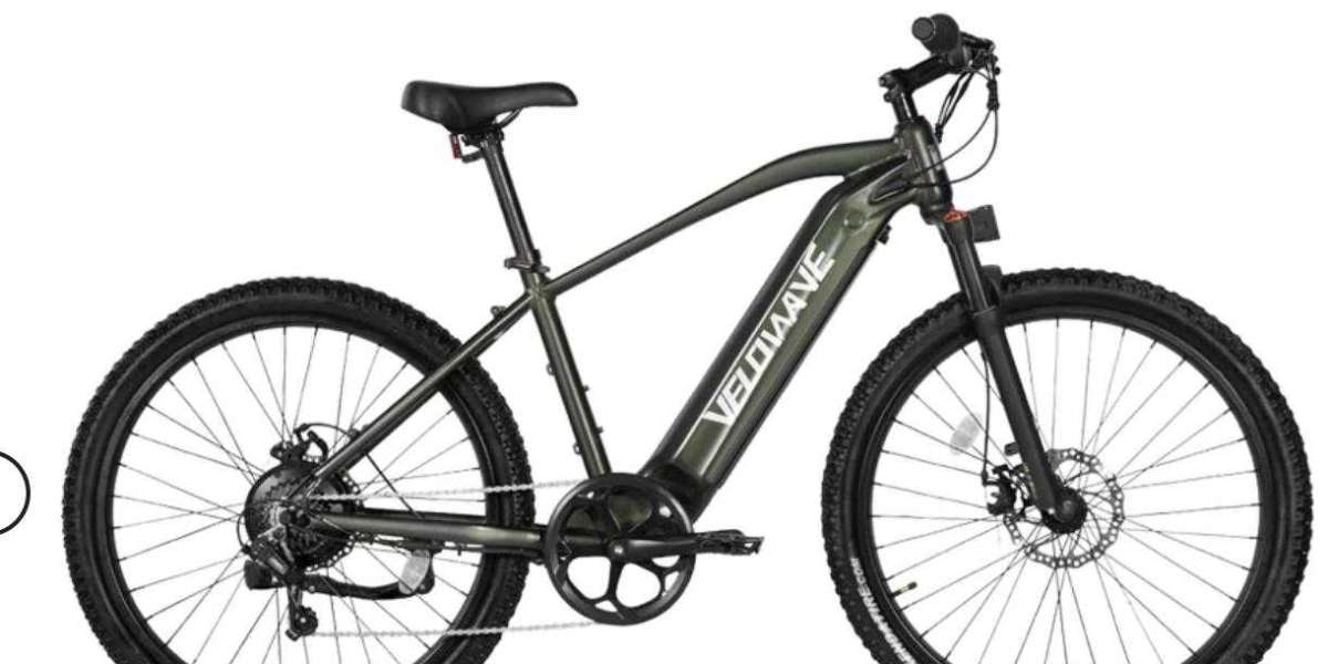 What is one obvious advantage of the velowave ebike?