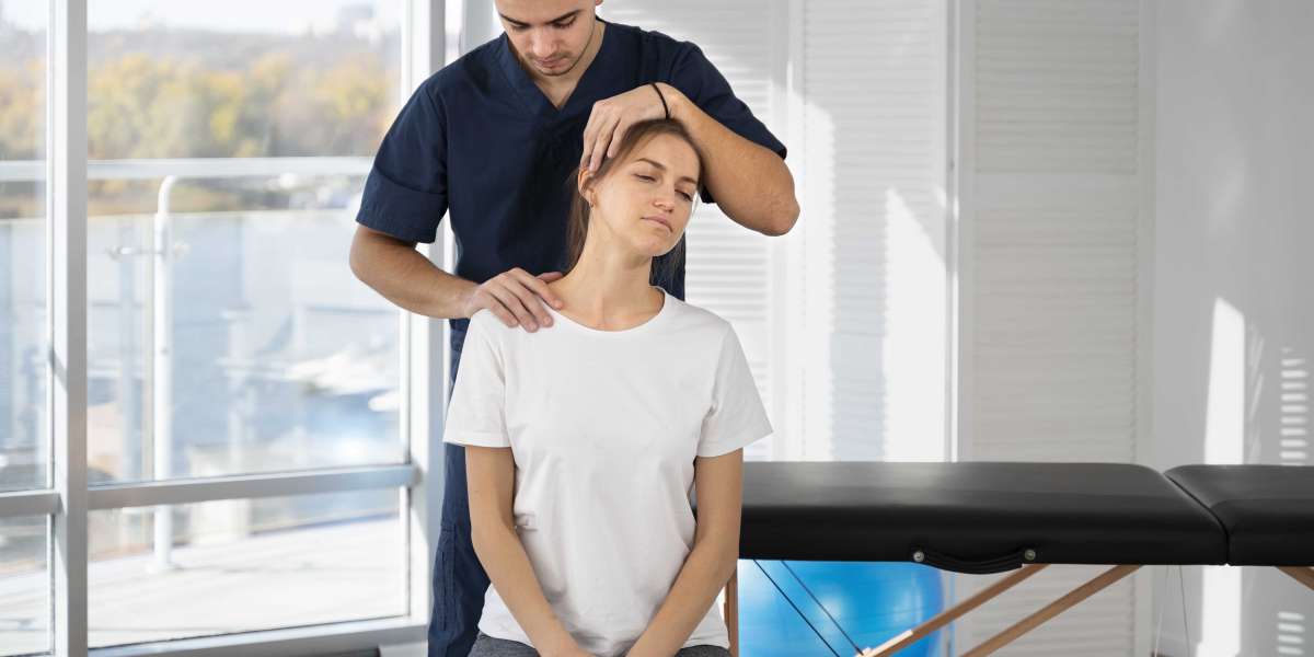 The Benefits of Visiting a Chiropractor Clinic: A Comprehensive Guide