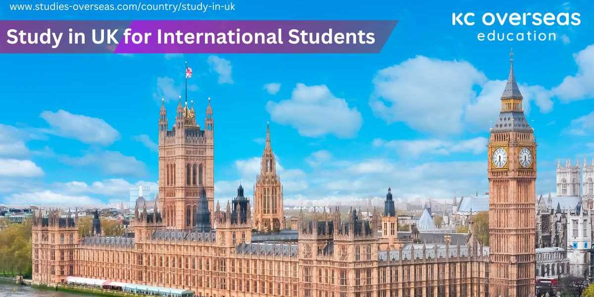 Top Five Best Courses to Study in UK for International Students