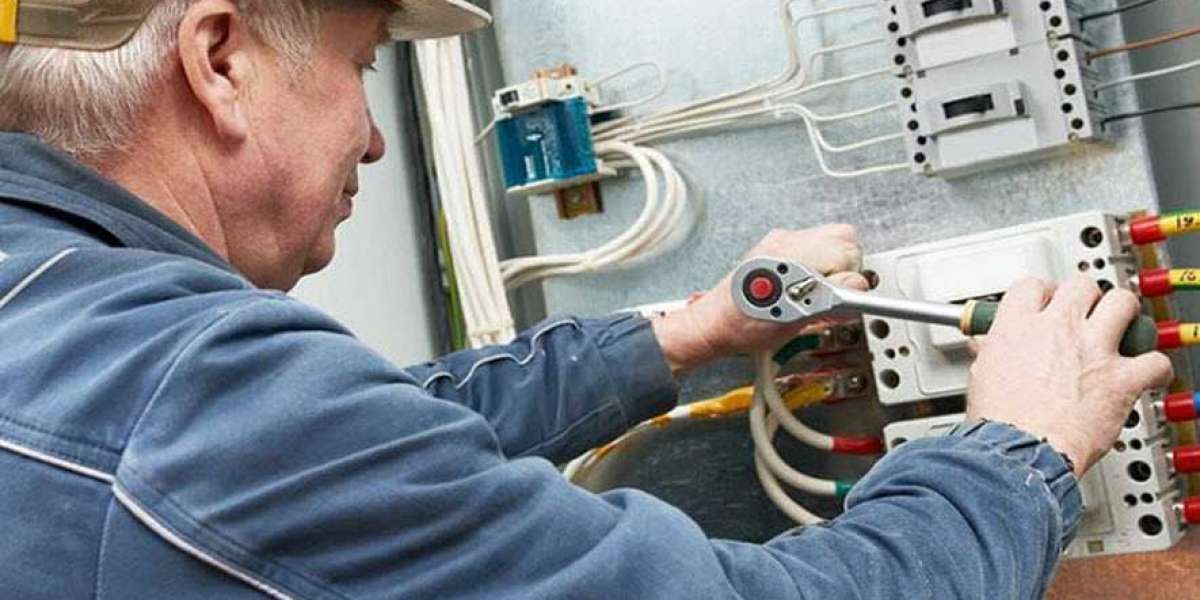 How to Hire and Nashville Electrical Services when working with Home Renovations?