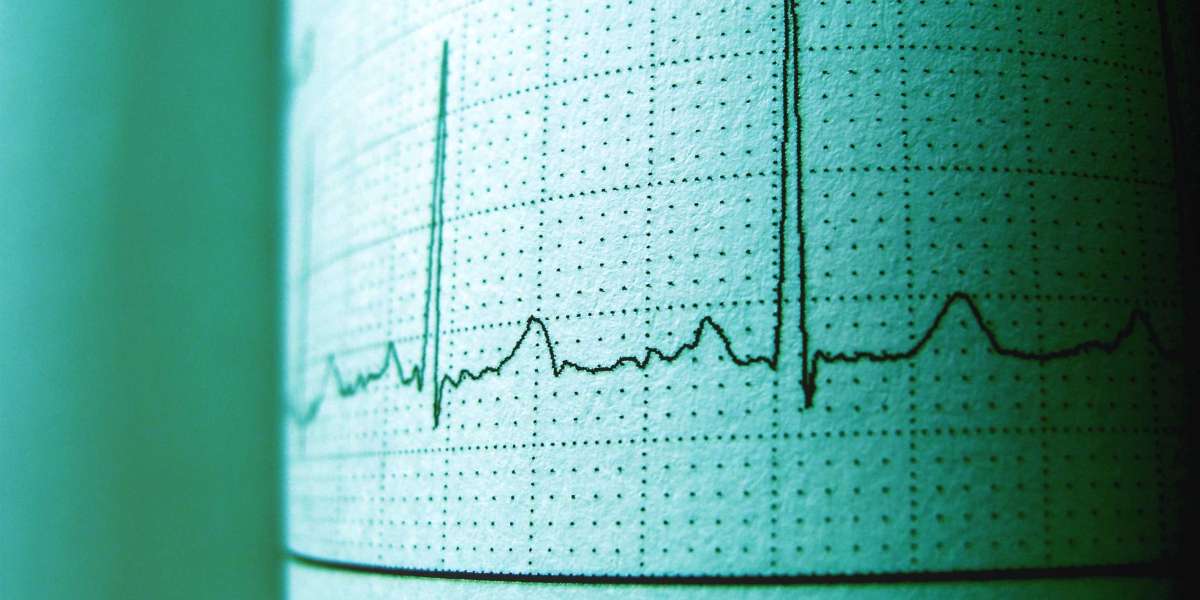 How to Learn to Read an Electrocardiogram at the ECG Academy