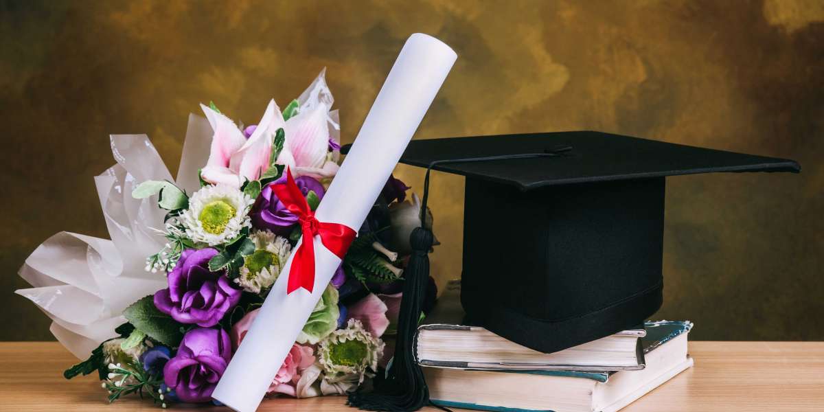 Beyond Roses: Unique Graduation Flowers for a Standout Ceremony