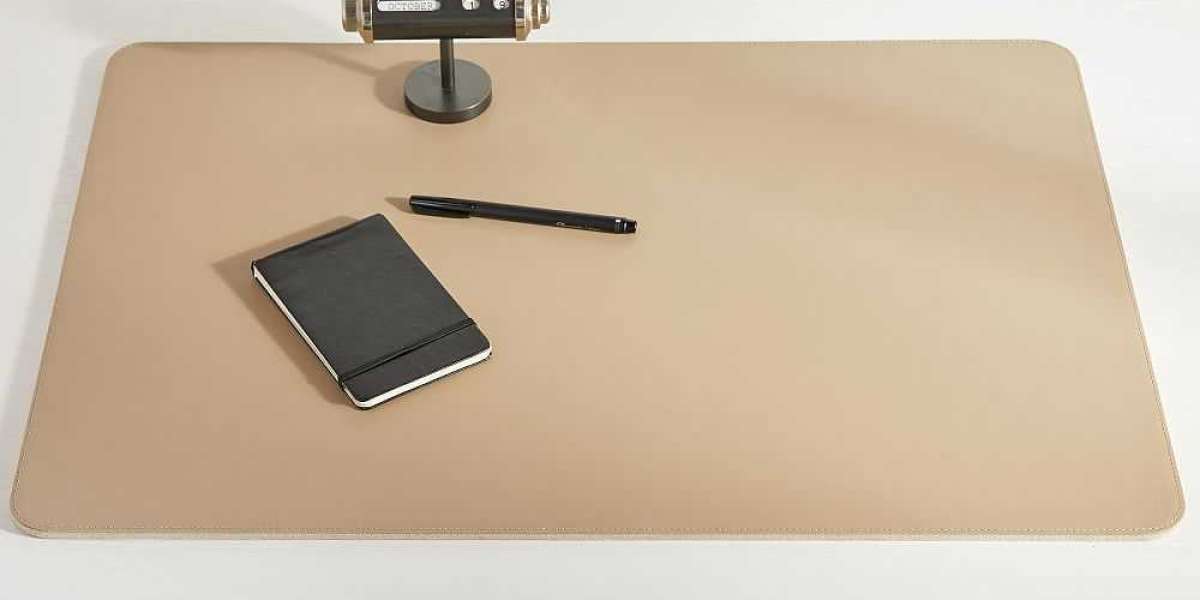 Choosing the Perfect Desk Pad: A Buyer's Guide