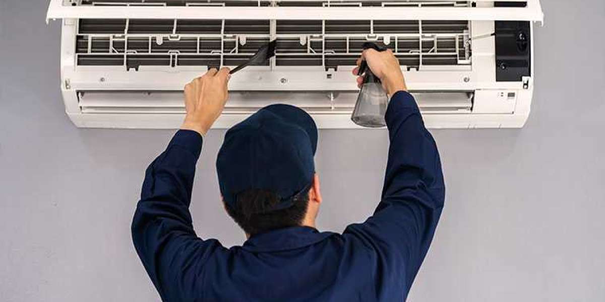 Choosing the Right AC Repair Service: What to Look for in a Technician