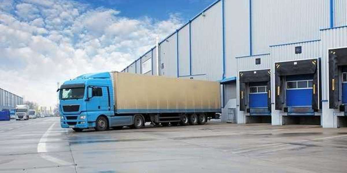 Understanding Truck Cargo Insurance for Small Trucking Businesses