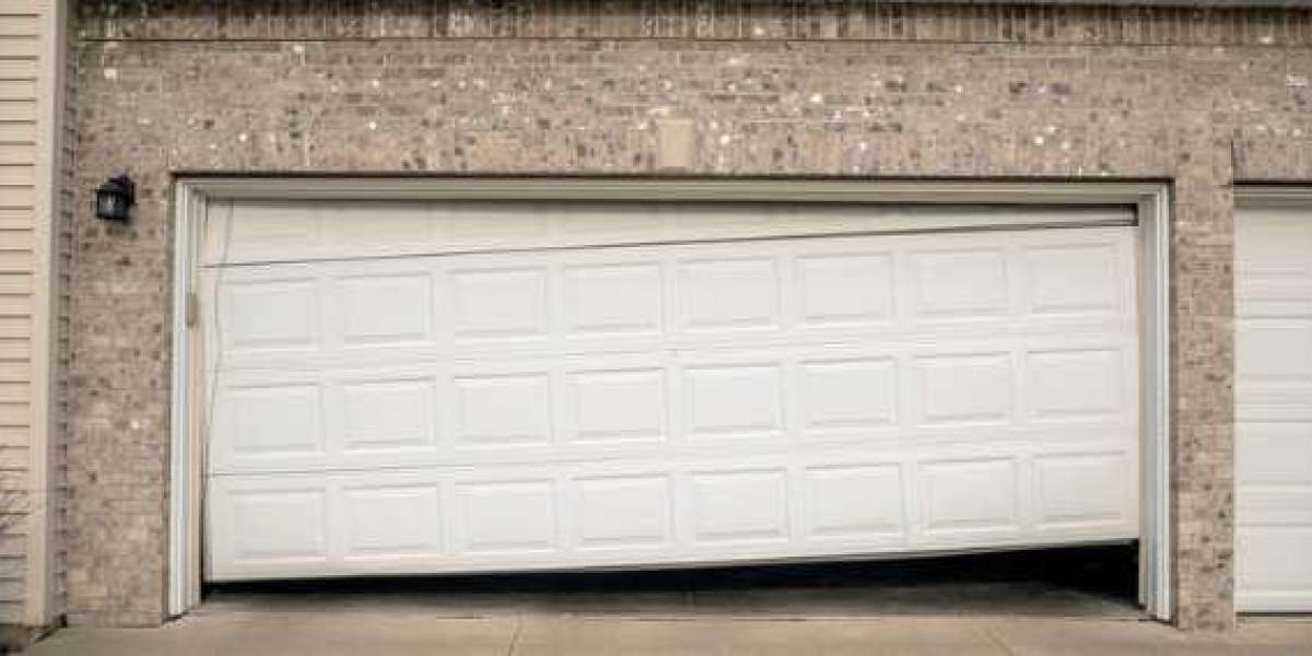 The Essential Guide to Garage Door Repairs