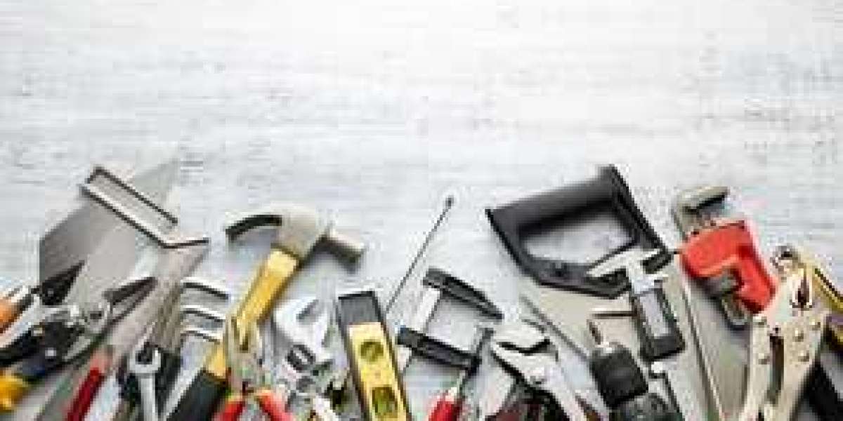 Economic Impact: Hand Tools Market Growth Anchored at 5.8% CAGR by 2033