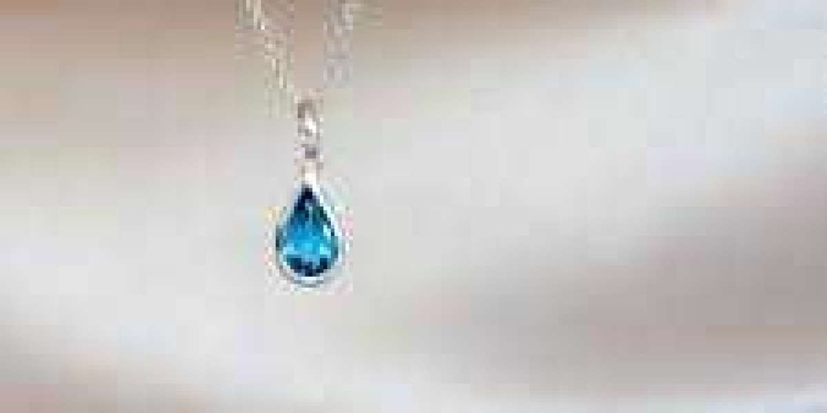 Birthstone Jewelry: Crafting Personalized Elegance with Profound Significance