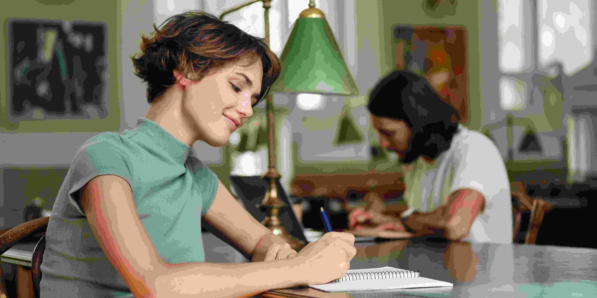 How Do Professional Essay Writers Improve Grades